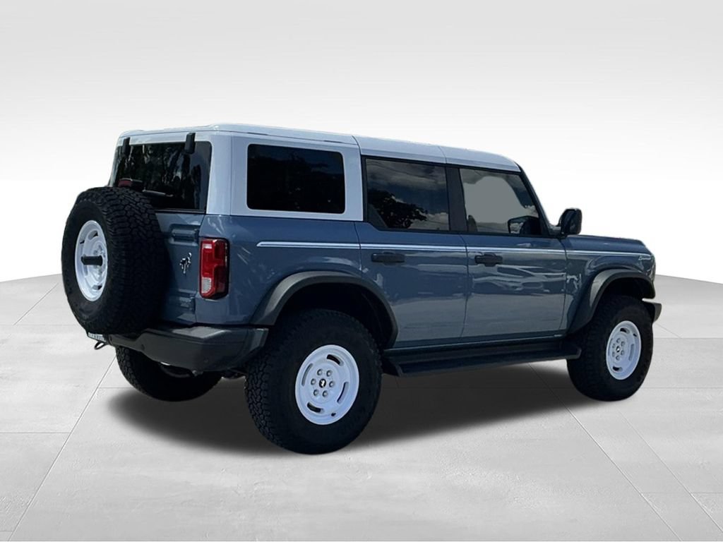 Used 2025 Ford Bronco Heritage Edition AWD/4WD image 13