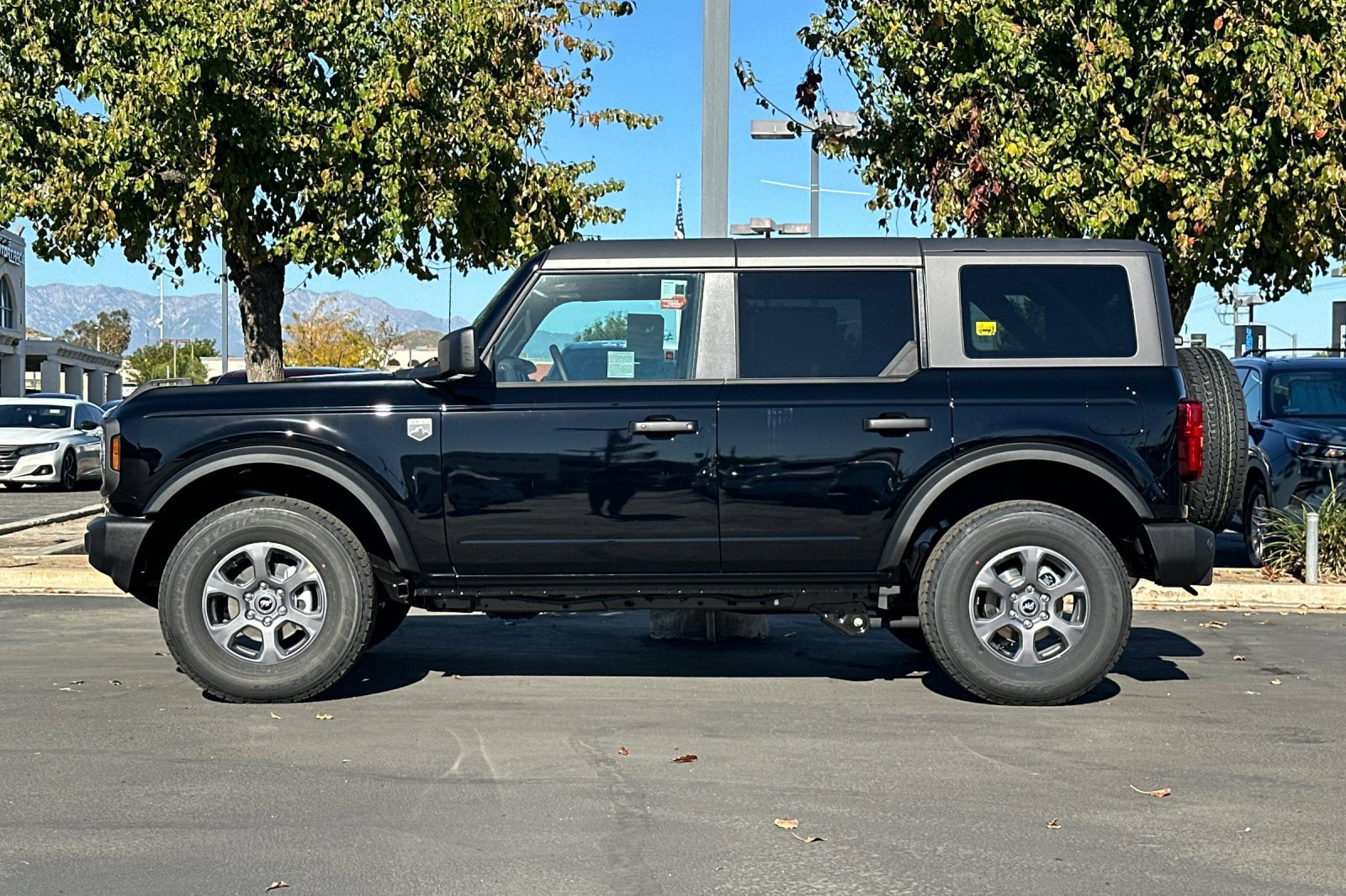 New 2025 Ford Bronco Big Bend image 7