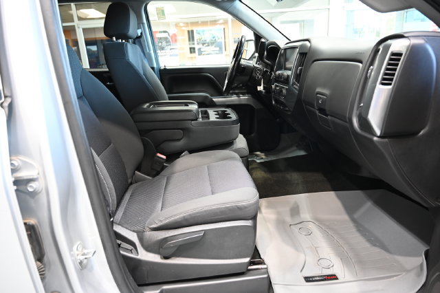 Used 2017 Chevrolet Silverado 1500 LT w/ All Star Edition AWD/4WD image 11