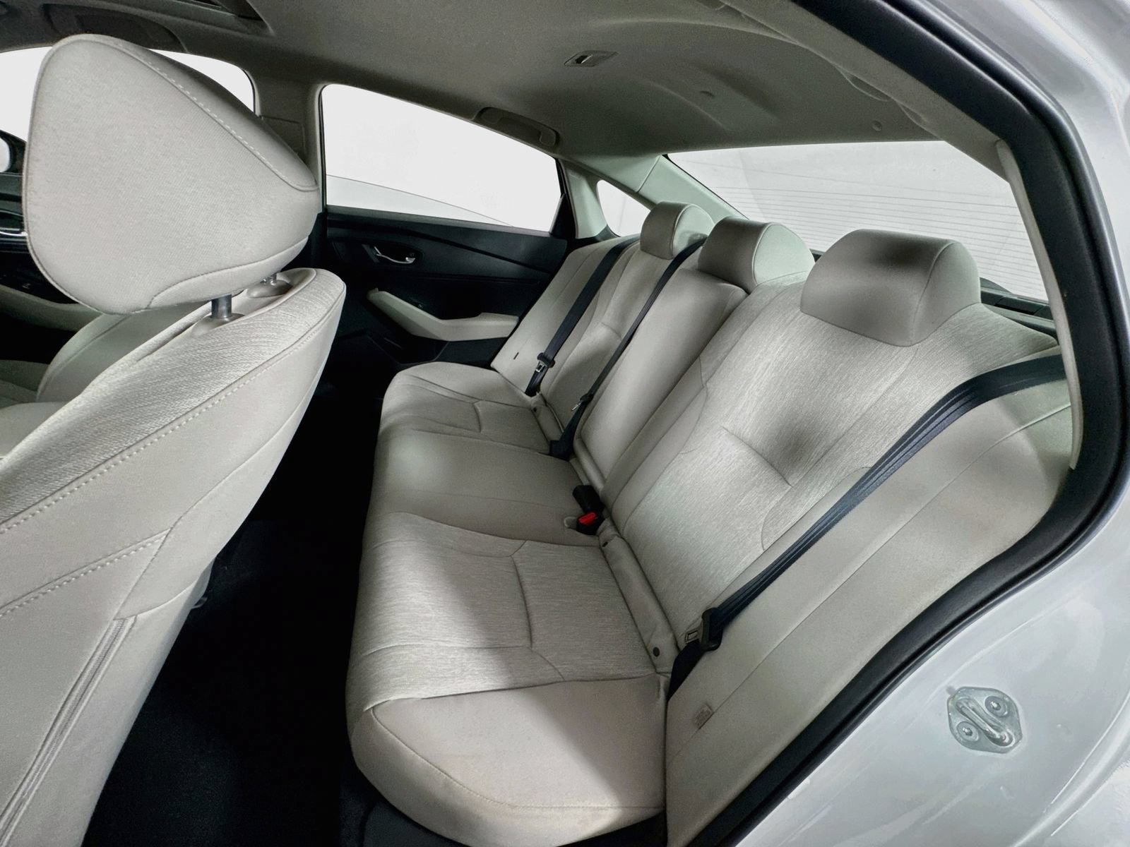 Used 2023 Honda Accord EX image 17