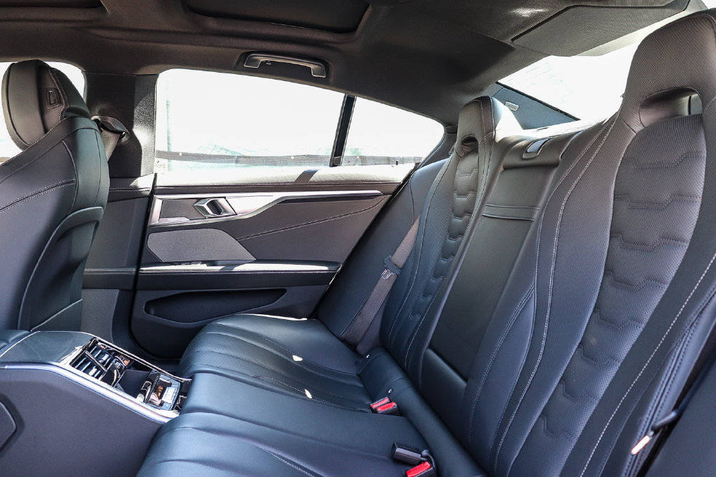 Used 2026 BMW 840i RWD image 18
