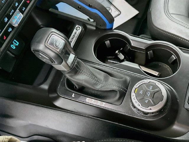 Certified 2024 Ford Bronco Black Diamond AWD/4WD image 24