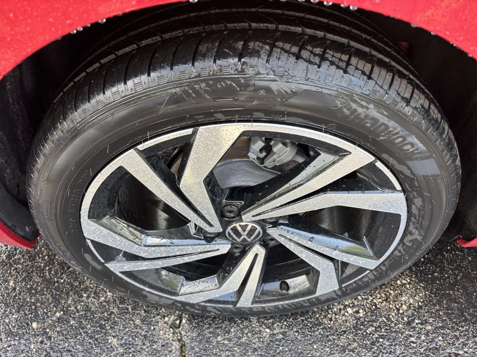 New 2026 Volkswagen Jetta SEL FWD image 10