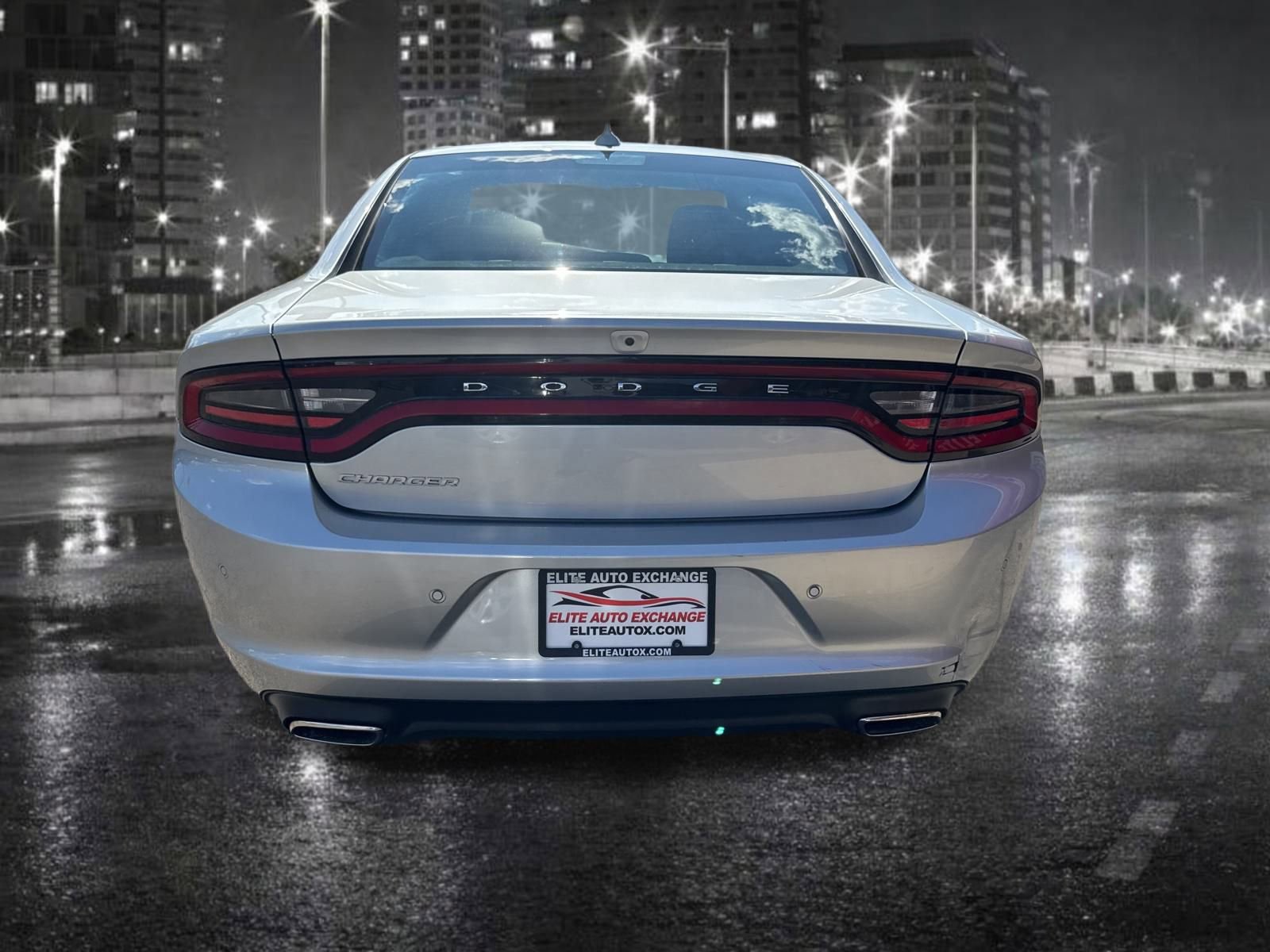 Used 2023 Dodge Charger SXT image 7