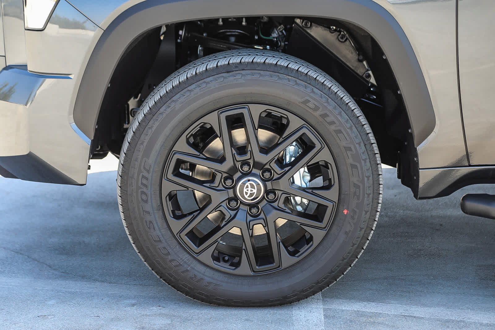New 2026 Toyota Tundra Limited AWD/4WD image 10