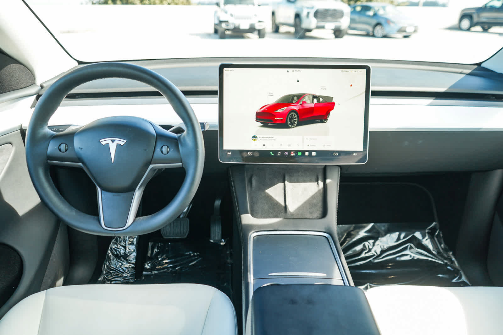 Used 2024 Tesla Model Y Long Range AWD/4WD image 13