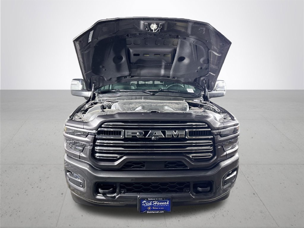 New 2026 RAM 2500 Laramie w/ Sport Appearance Package AWD/4WD image 23