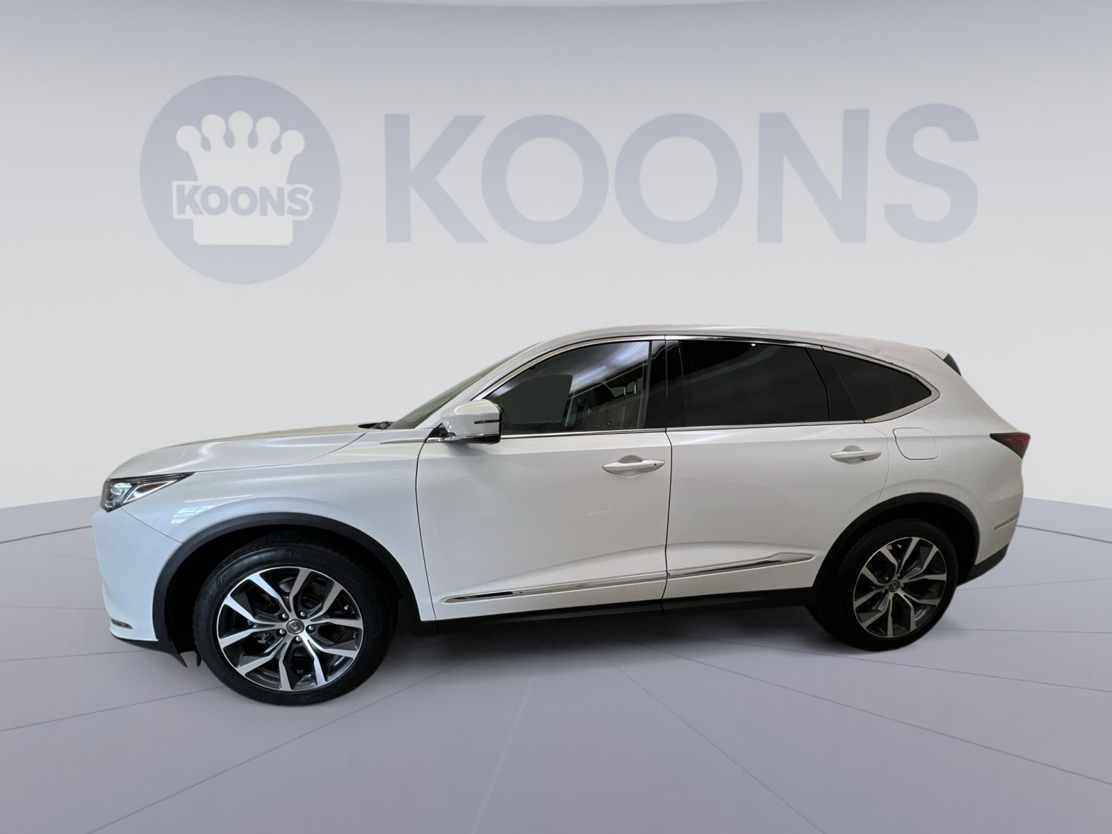 Used 2023 Acura MDX SH-AWD w/ Technology Package image 5