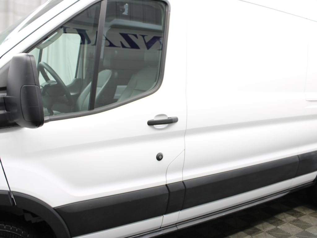Used 2025 Ford Transit 250 148 High Roof Extended AWD w/ Load Area Protection Package image 38