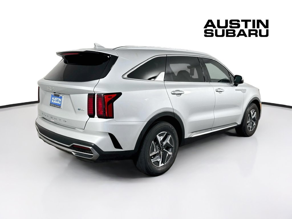 Used 2022 Kia Sorento EX w/ Panoramic Sunroof Package FWD image 7