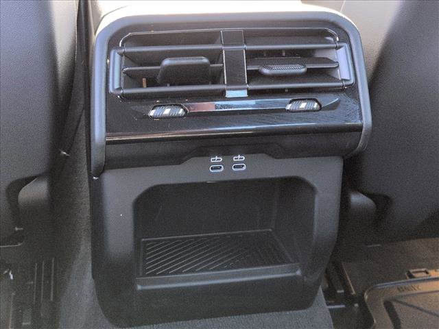 Used 2025 BMW i5 eDrive40i w/ Premium Package image 18