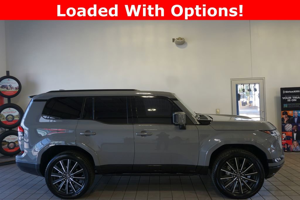 Used 2024 Lexus GX 550 w/ Cold Area Package AWD/4WD image 2