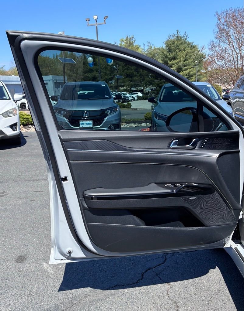 Used 2025 Kia K5 GT w/ GT1 Package FWD image 43