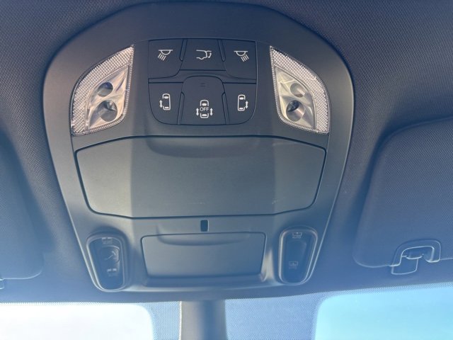 New 2026 Chrysler Pacifica Limited w/ S Appearance Package image 25
