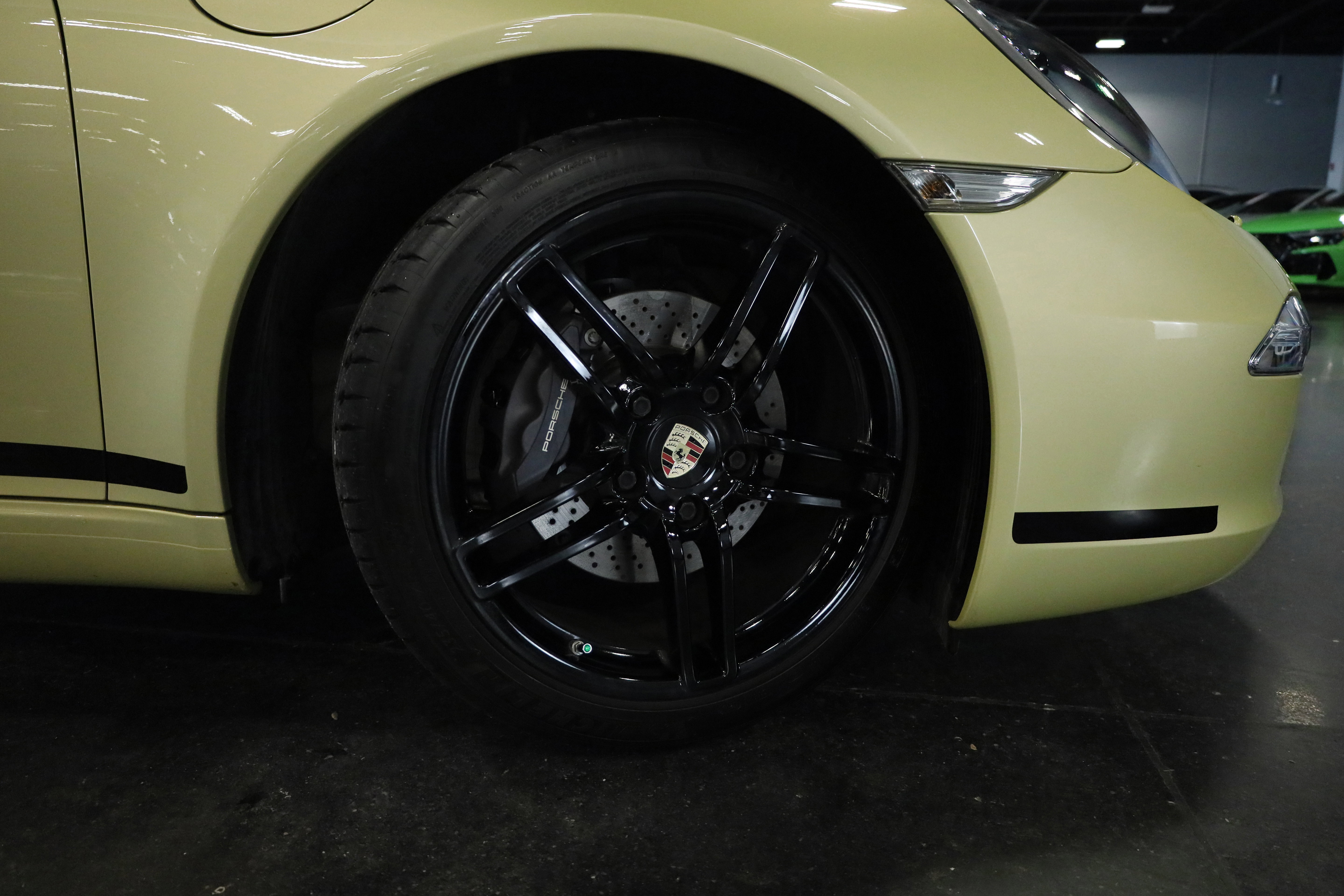 Used 2013 Porsche 911 Carrera image 12