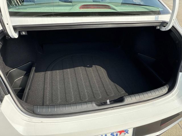 New 2026 Hyundai Elantra Sport w/ Cargo Package image 12