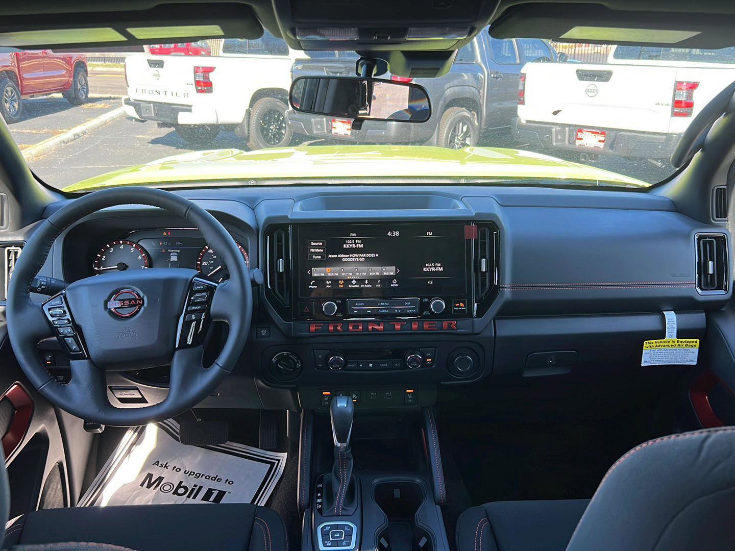 New 2026 Nissan Frontier PRO-4X w/ Pro-4x Convenience Package image 18