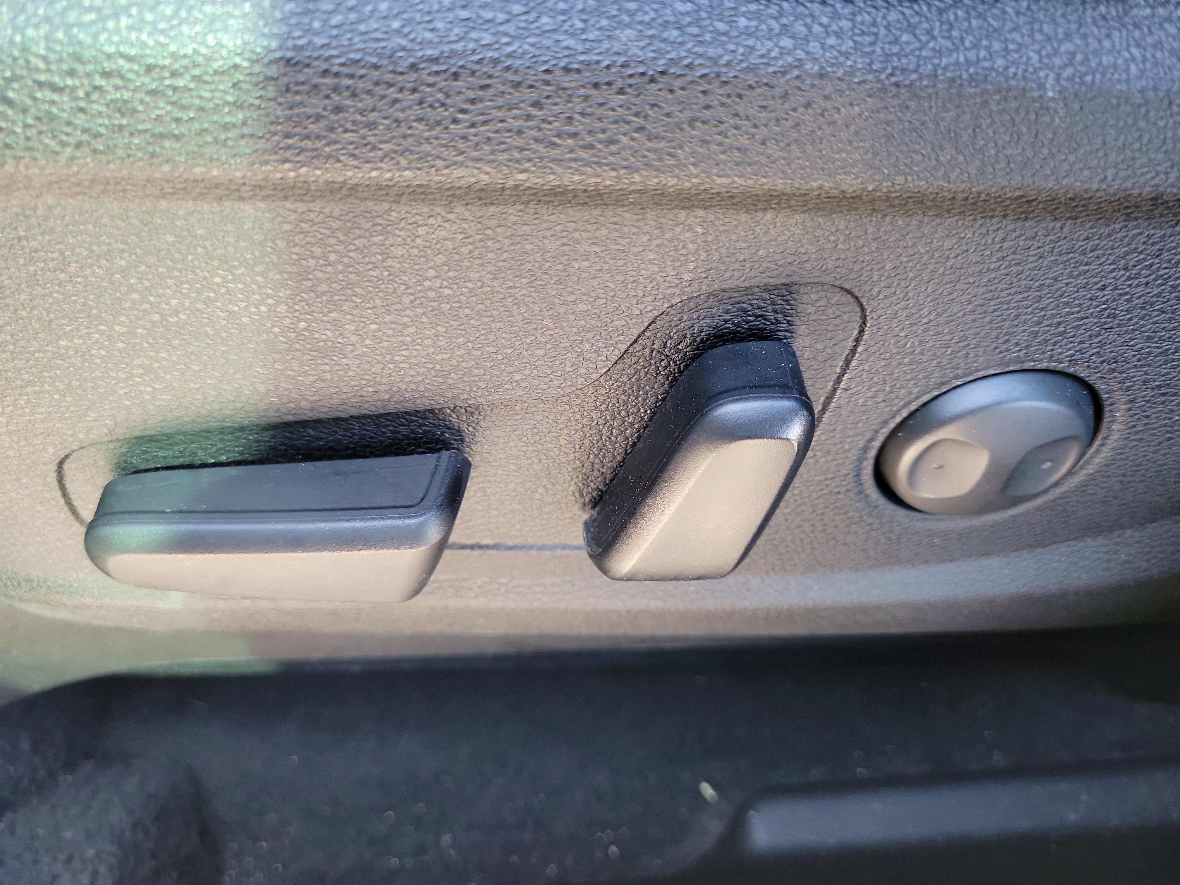 Used 2023 Kia Telluride S image 19