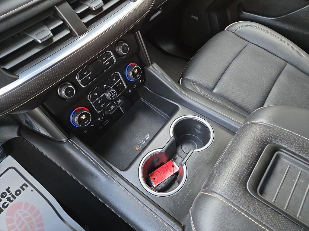 Used 2024 Chevrolet Suburban Premier image 26