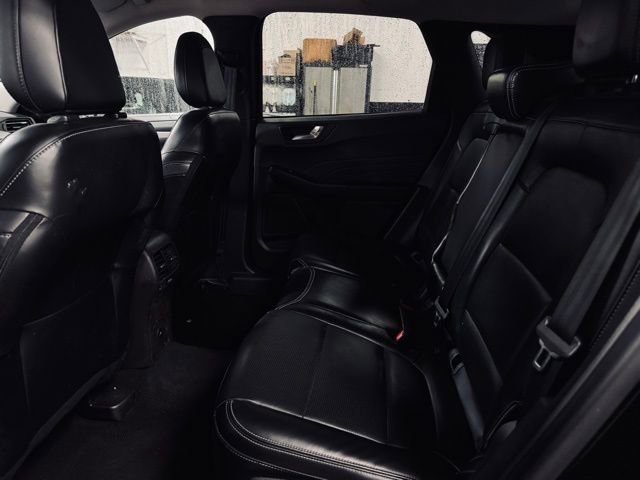 Used 2023 Ford Escape Platinum image 19