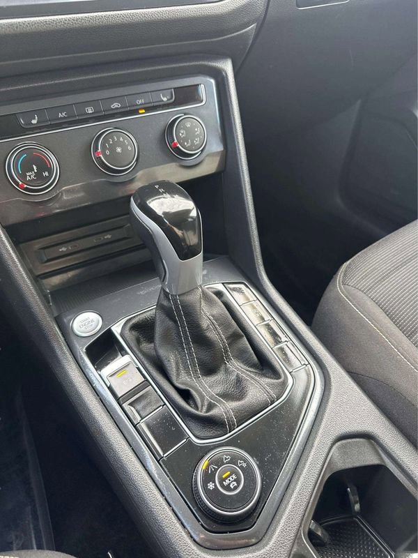 Used 2024 Volkswagen Tiguan S image 24