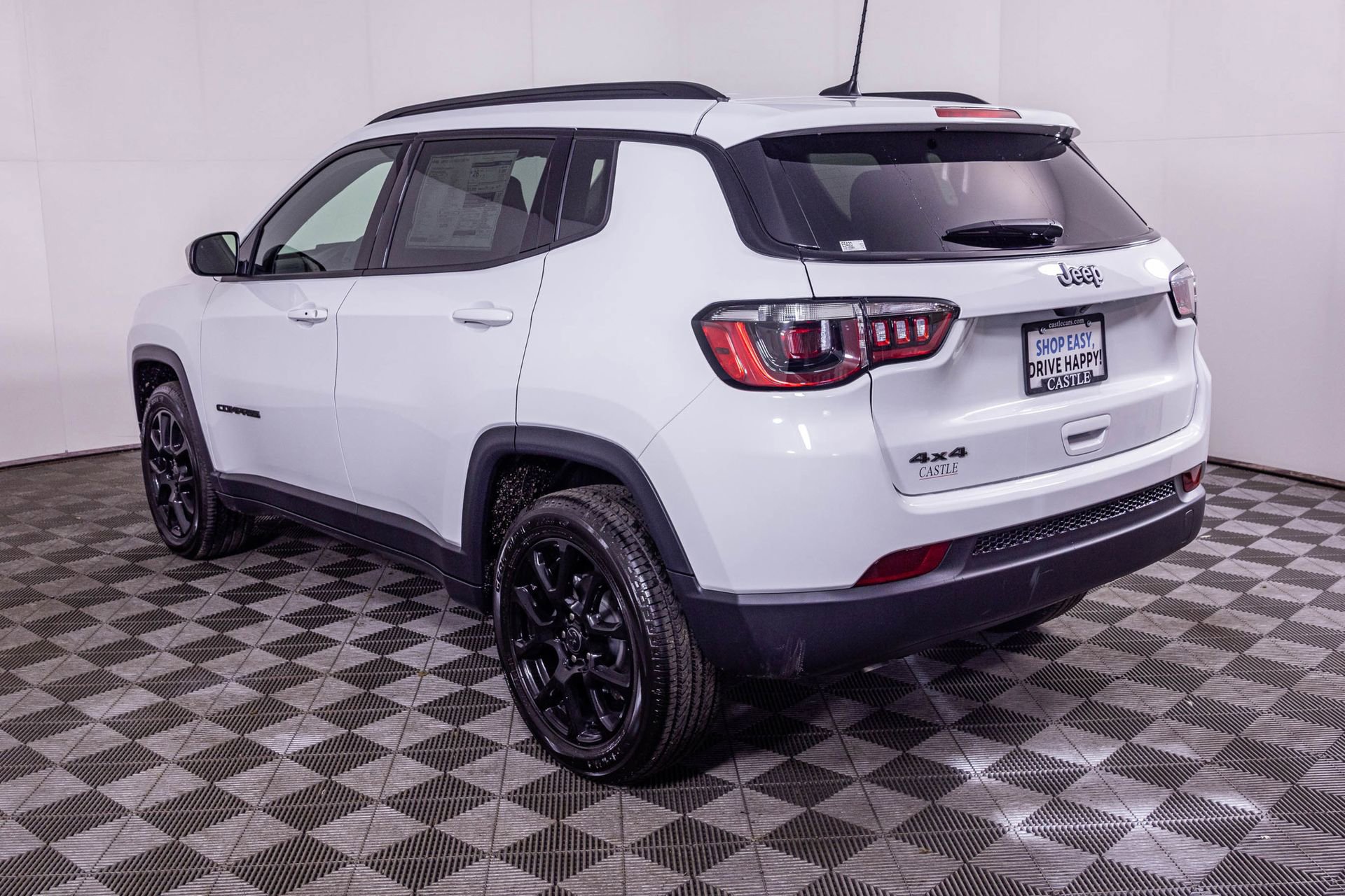 New 2026 Jeep Compass Latitude image 12