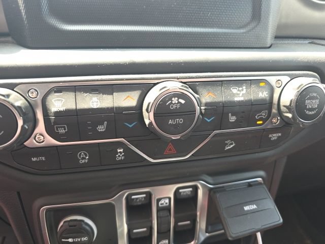 Used 2019 Jeep Wrangler Unlimited Sport S AWD/4WD image 14