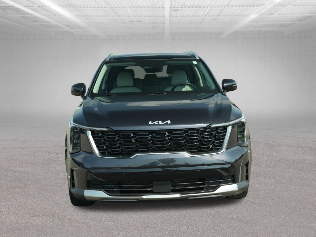 Used 2025 Kia Sorento S w/ Panoramic Sunroof Package FWD image 2