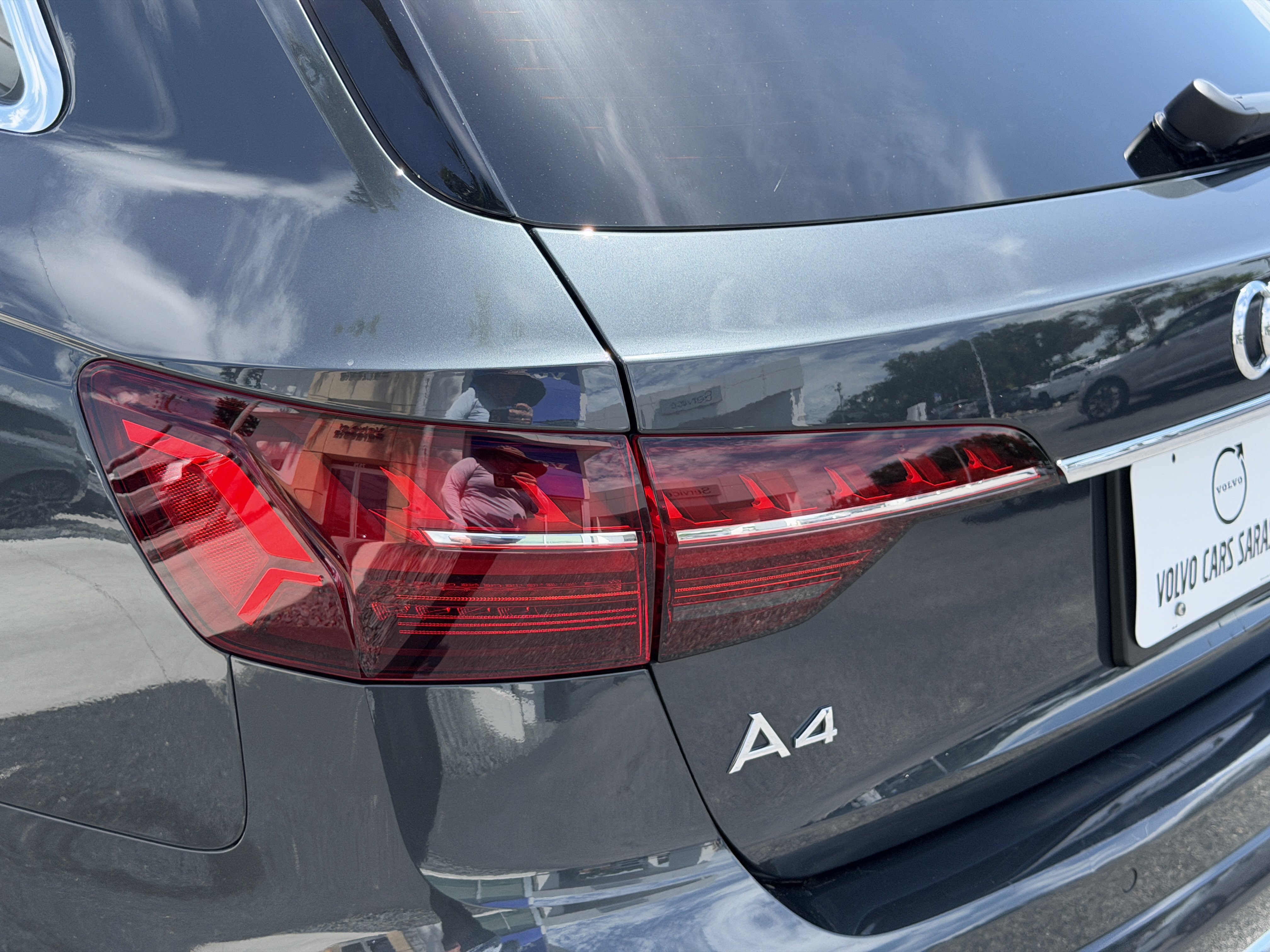 Used 2022 Audi A4 2.0T allroad Premium Plus AWD/4WD image 8