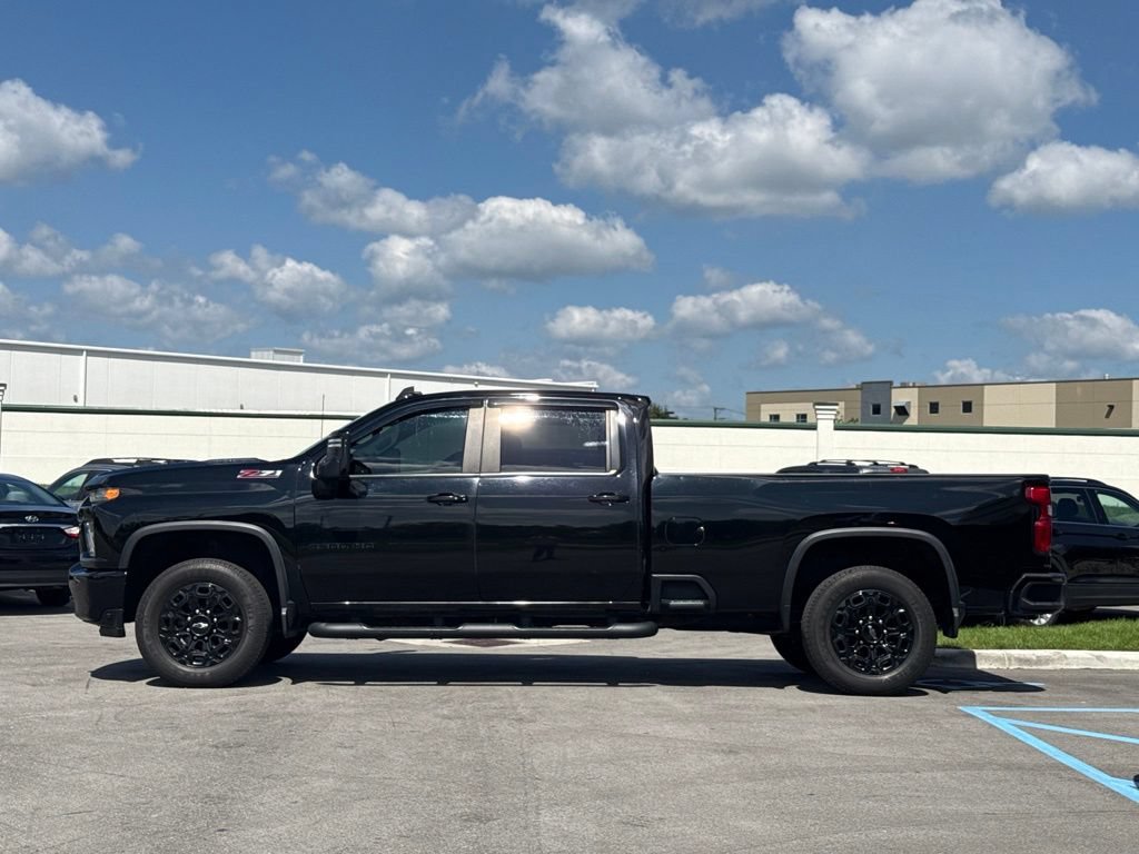 Used 2021 Chevrolet Silverado 2500 LT w/ True North Edition AWD/4WD image 4