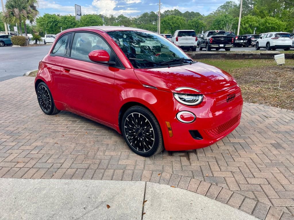 Used 2024 FIAT 500 e (RED) image 8