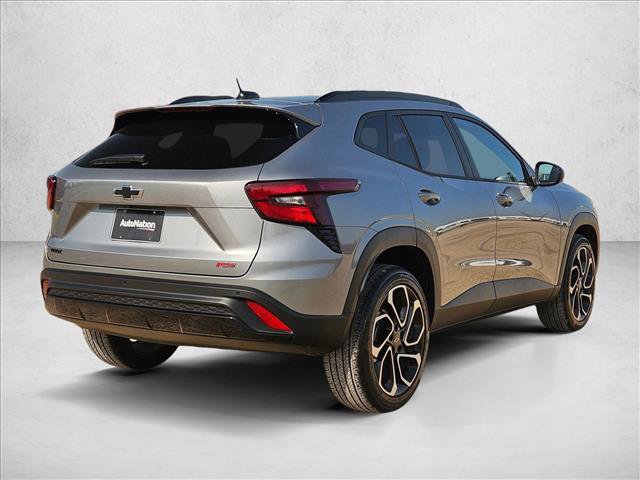 Used 2026 Chevrolet Trax RS w/ Sunroof Package FWD image 5