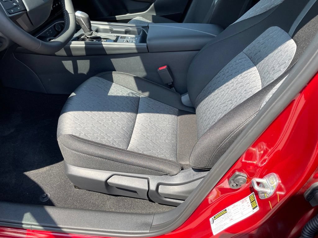 New 2026 Nissan Sentra SV w/ SV Convenience Package FWD image 11