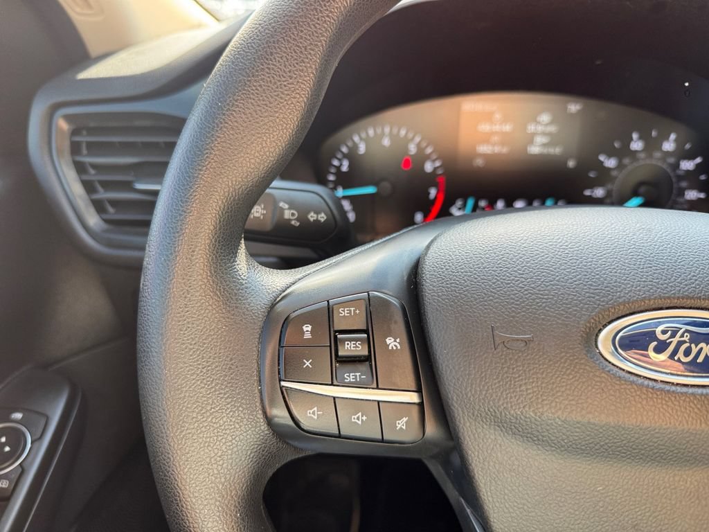 Certified 2020 Ford Escape SE FWD image 31