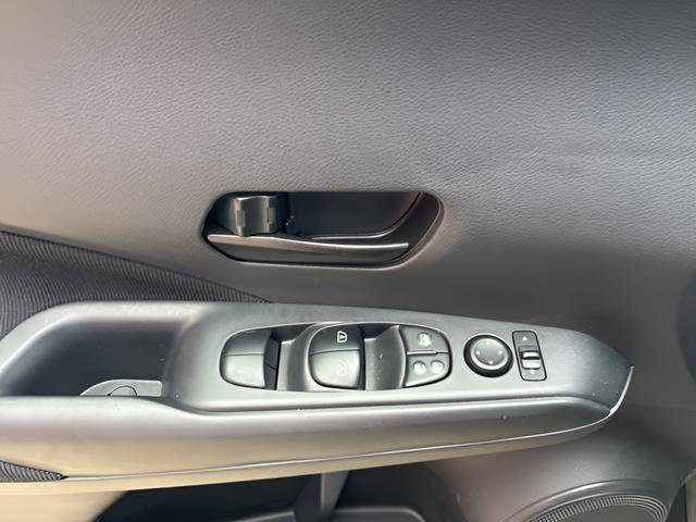 Used 2025 Nissan Kicks Play S image 20