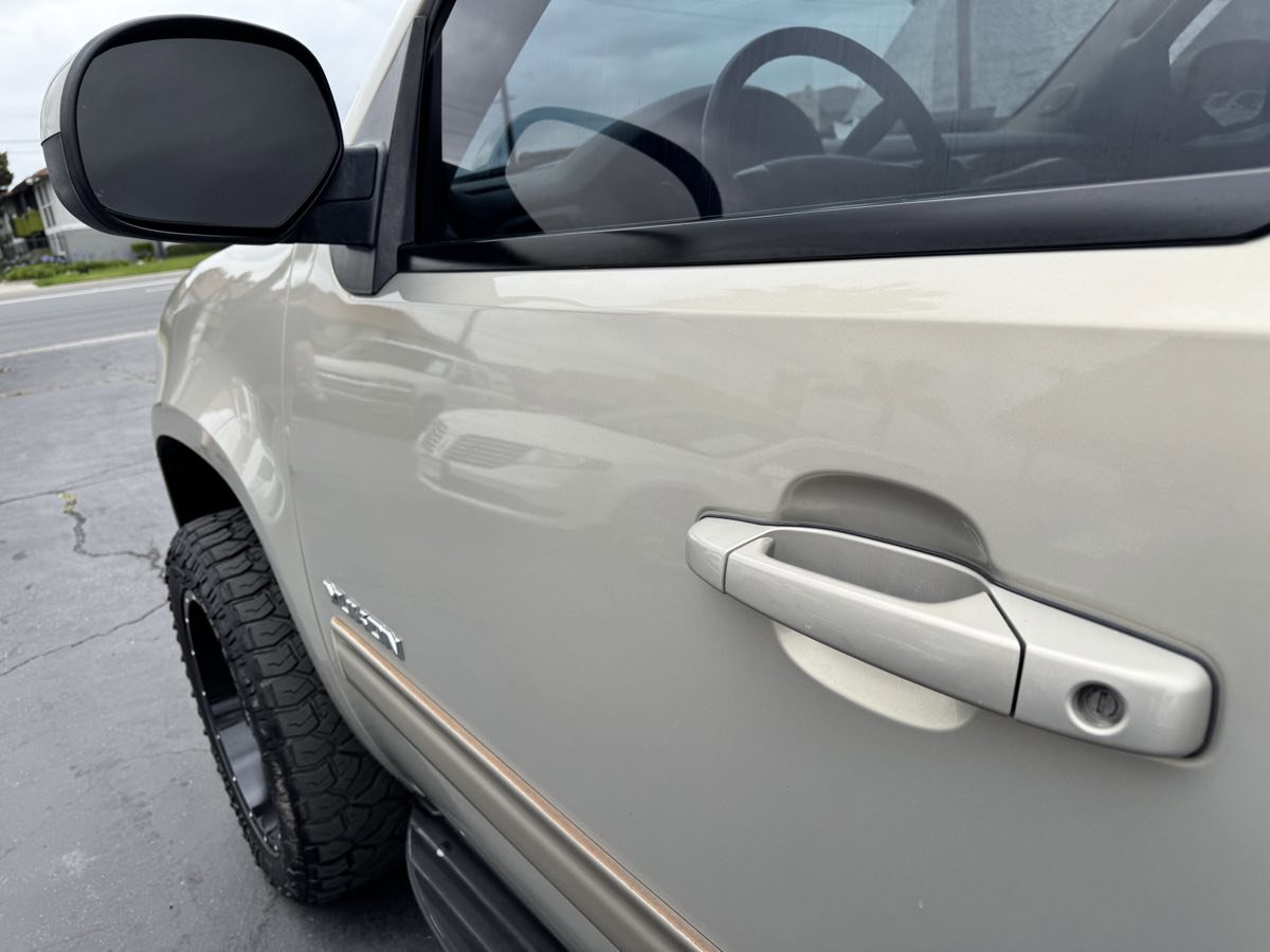 Used 2011 GMC Yukon SLE RWD image 15