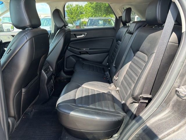Used 2020 Ford Edge SEL w/ Convenience Package AWD/4WD image 17