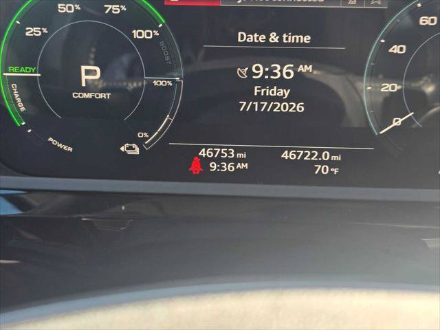 Used 2019 Audi e-tron Premium Plus AWD/4WD image 28