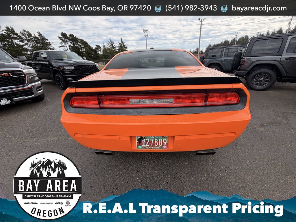 Used 2014 Dodge Challenger R/T RWD image 8