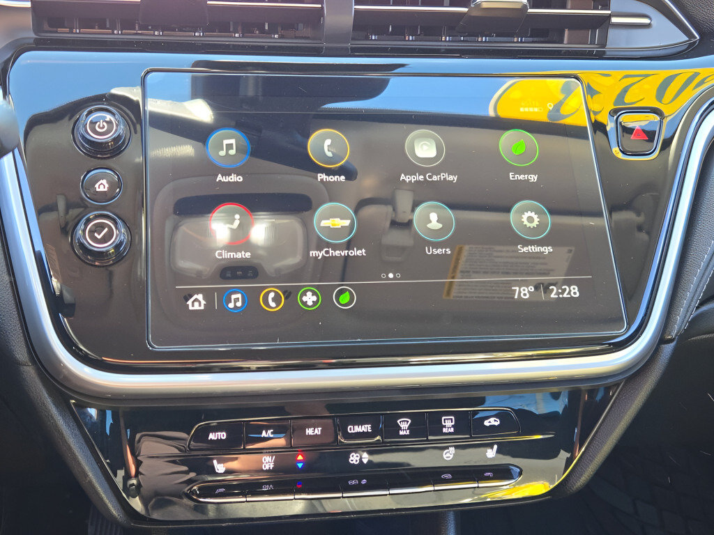 Certified 2023 Chevrolet Bolt EUV LT w/ Comfort Package FWD image 31