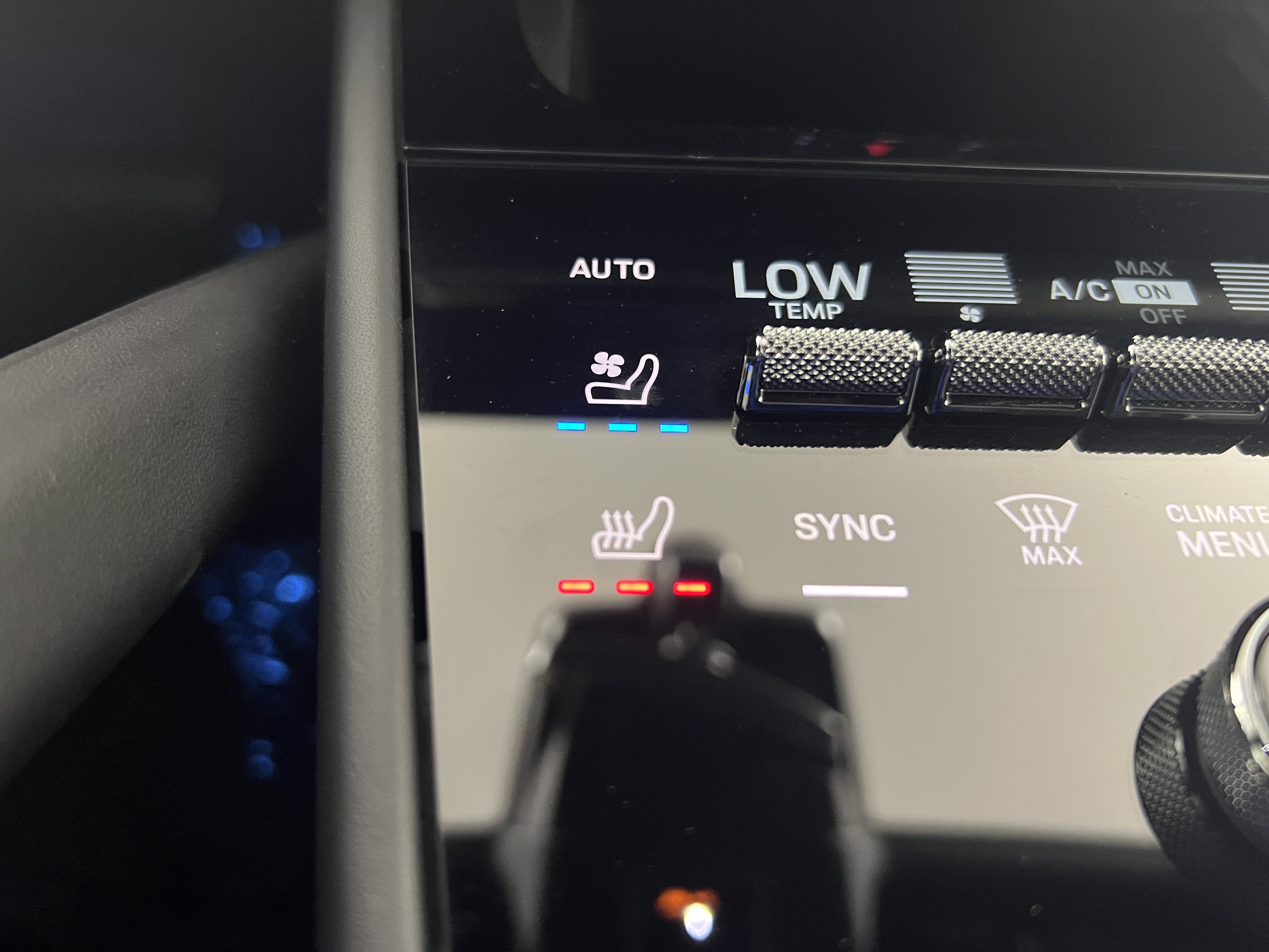 Certified 2026 Porsche Cayenne AWD/4WD image 23