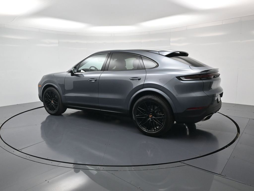 New 2026 Porsche Cayenne Coupe image 3