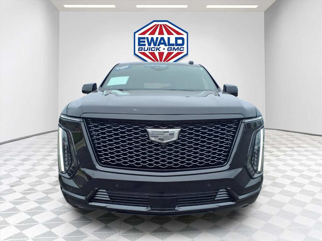 Certified 2026 Cadillac Escalade ESV Sport w/ LPO, ONYX Package AWD/4WD image 5