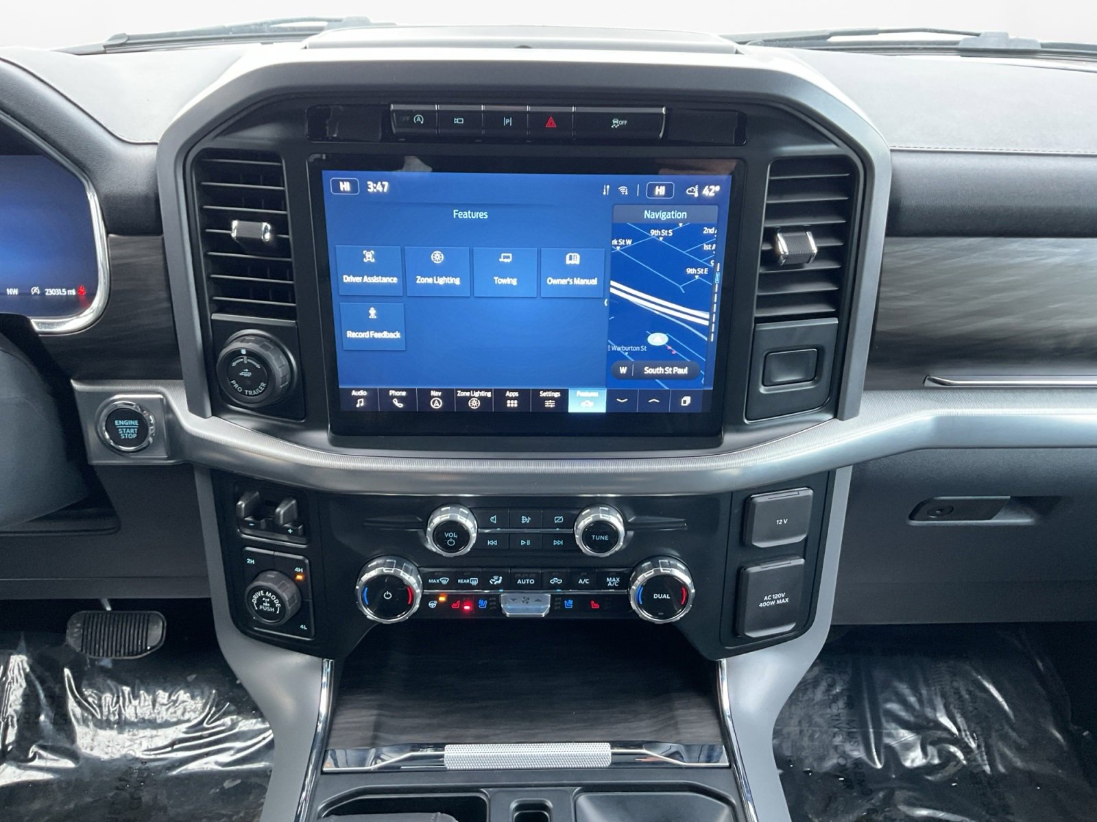 Used 2024 Ford F150 Lariat w/ Tow/Haul Package image 11