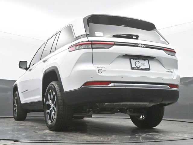 New 2025 Jeep Grand Cherokee Limited w/ Luxury Tech Group II image 49