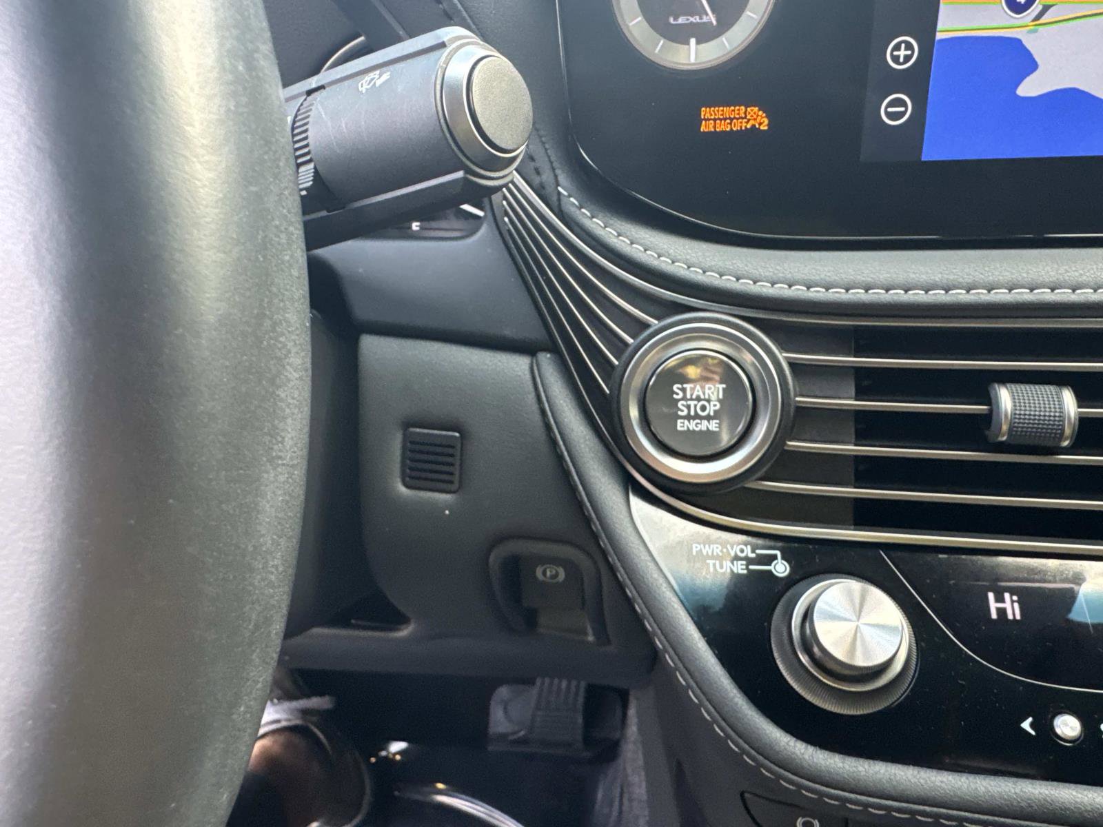 Used 2022 Lexus LS 500 w/ Interior Upgrade Package image 25