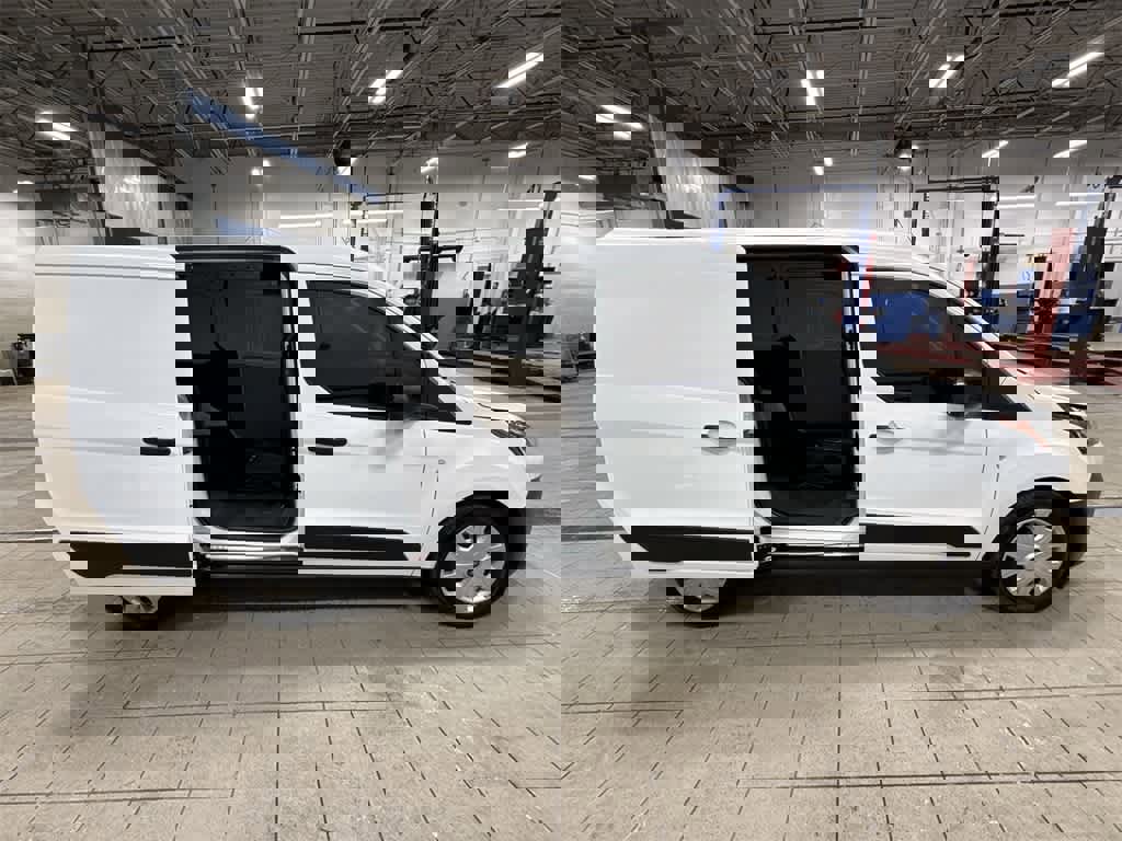 Used 2023 Ford Transit Connect XL image 23
