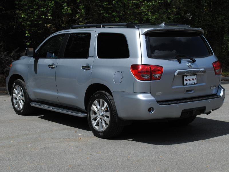 Used 2016 Toyota Sequoia Limited w/ Safety & Convenience Package AWD/4WD image 14