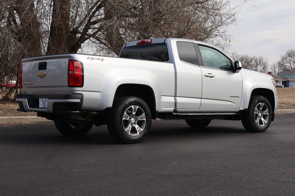 Used 2017 Chevrolet Colorado W/T w/ WT Convenience Package image 5