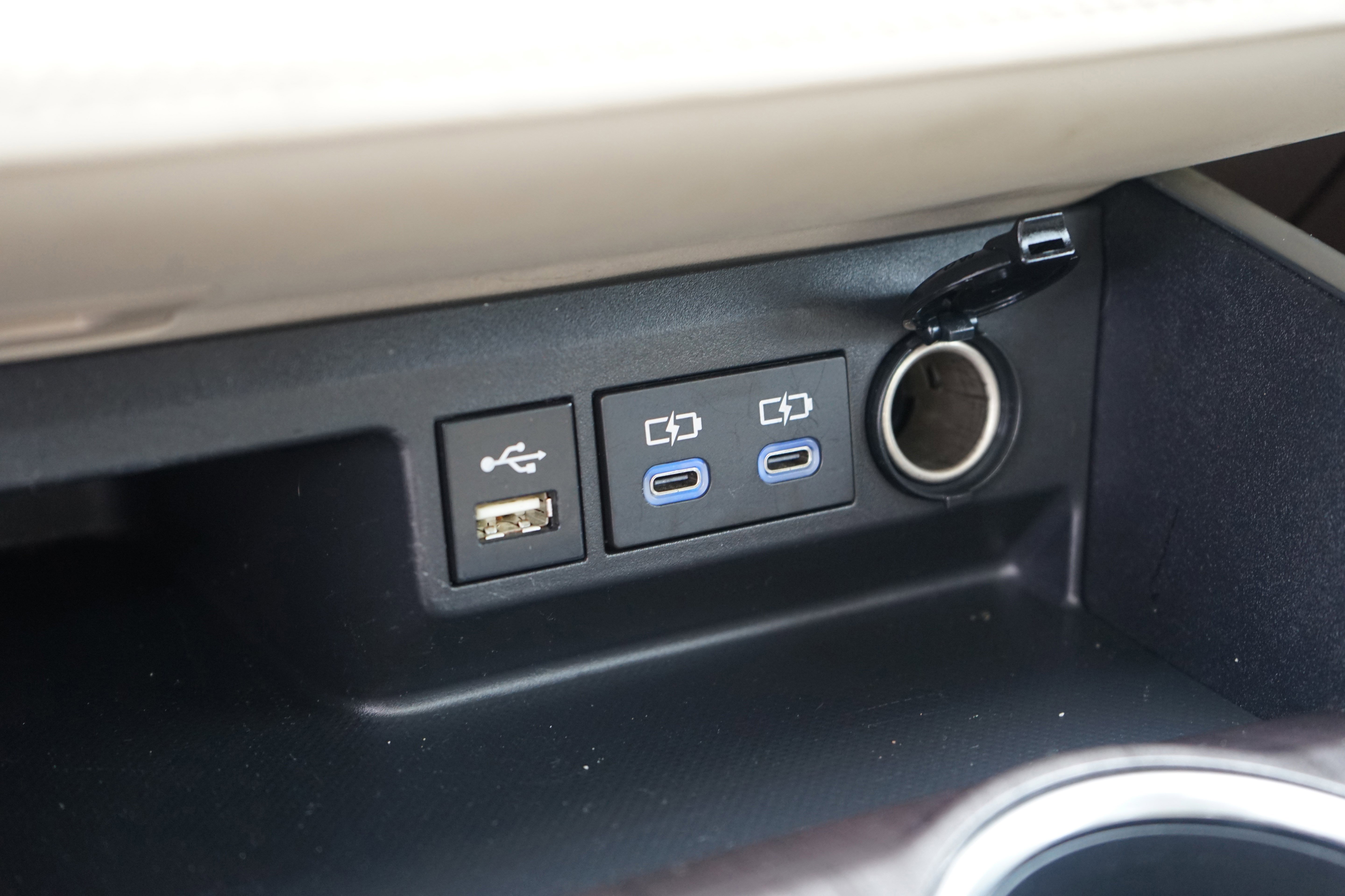 Used 2022 Toyota Highlander Limited image 20